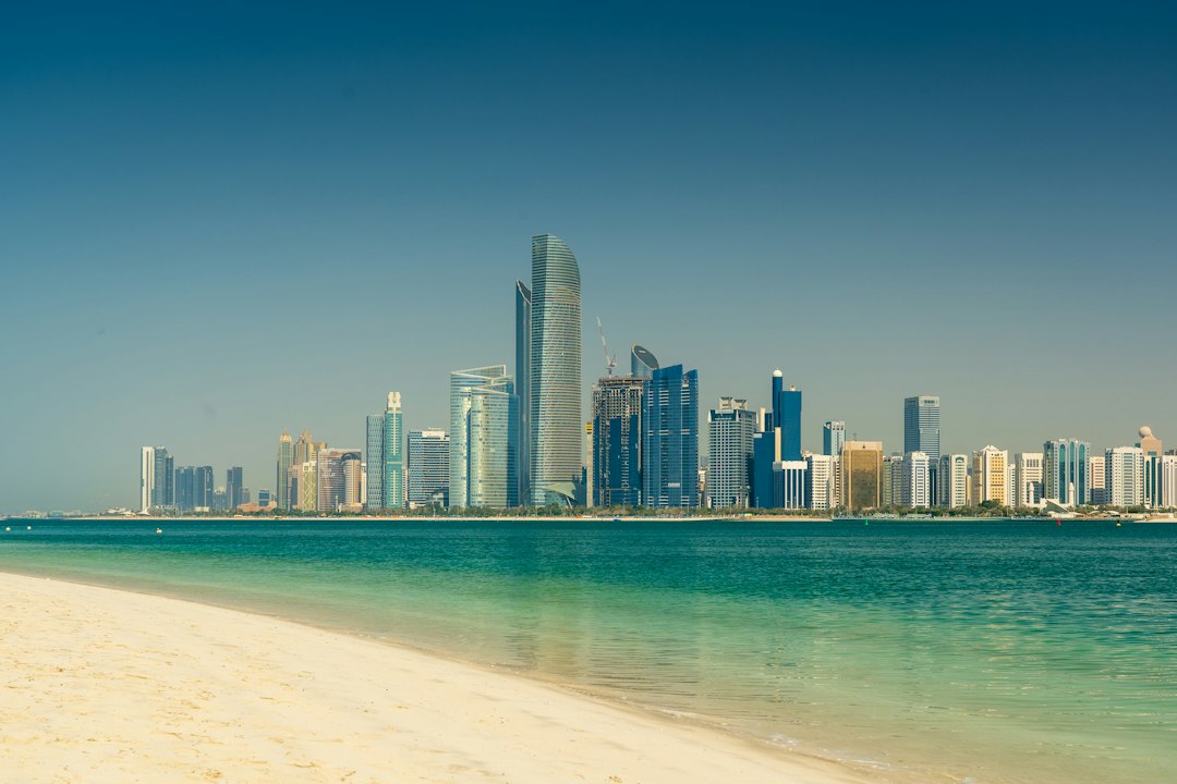 Abu Dhabi city photo — Web Tonic