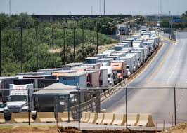 Soluciones de TI e IA para Agentes de Carga Transfronterizos y Corredores de Carga