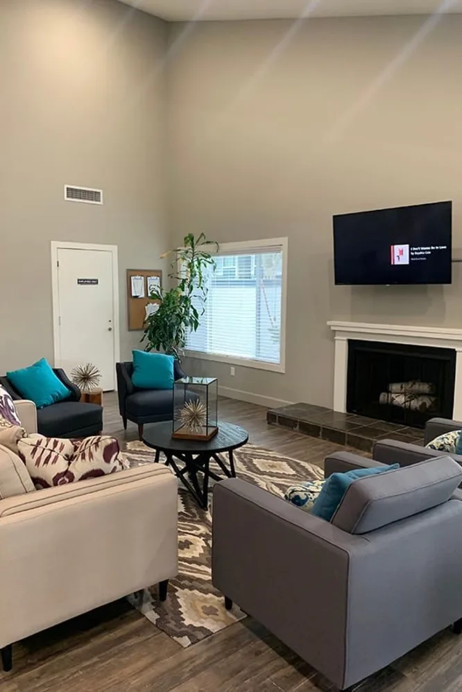 Clubhouse lounge