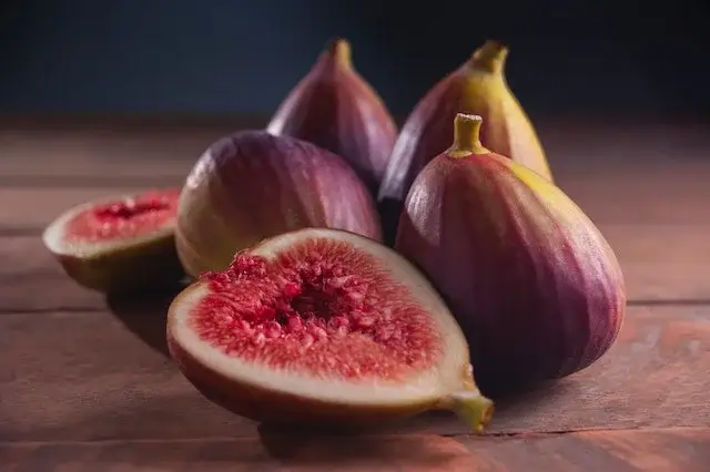 Glycemic Index of Figs : Nutrition Facts & Health Benefits