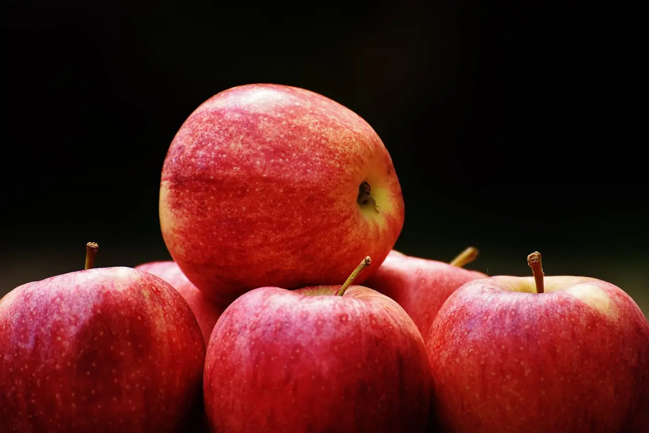 A bunch of apples
