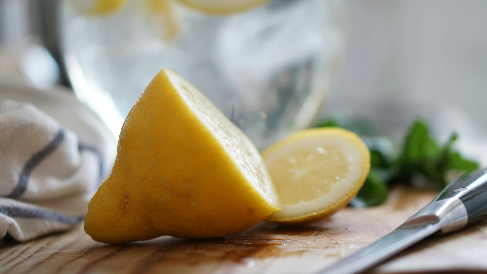 Lemon halves