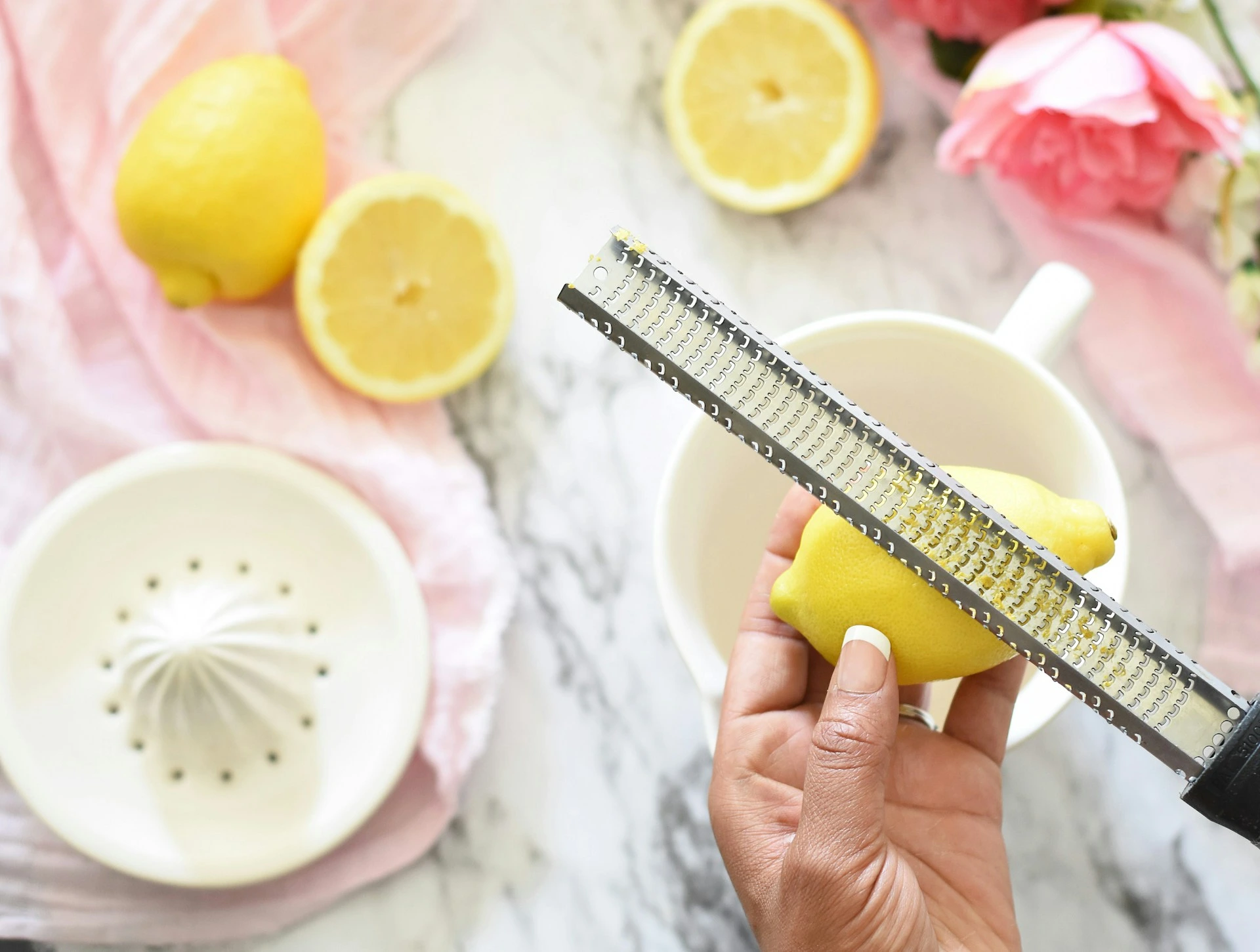 Squeezing lemons