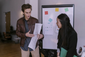 How Does Tech Investing Spot Strong Founders and Fast Scaling Ideas