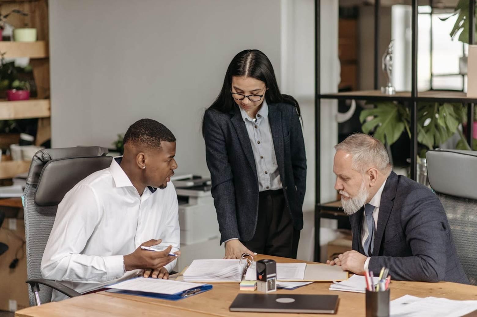 How Presence and Inner Calm Strengthen a Business Growth Mindset