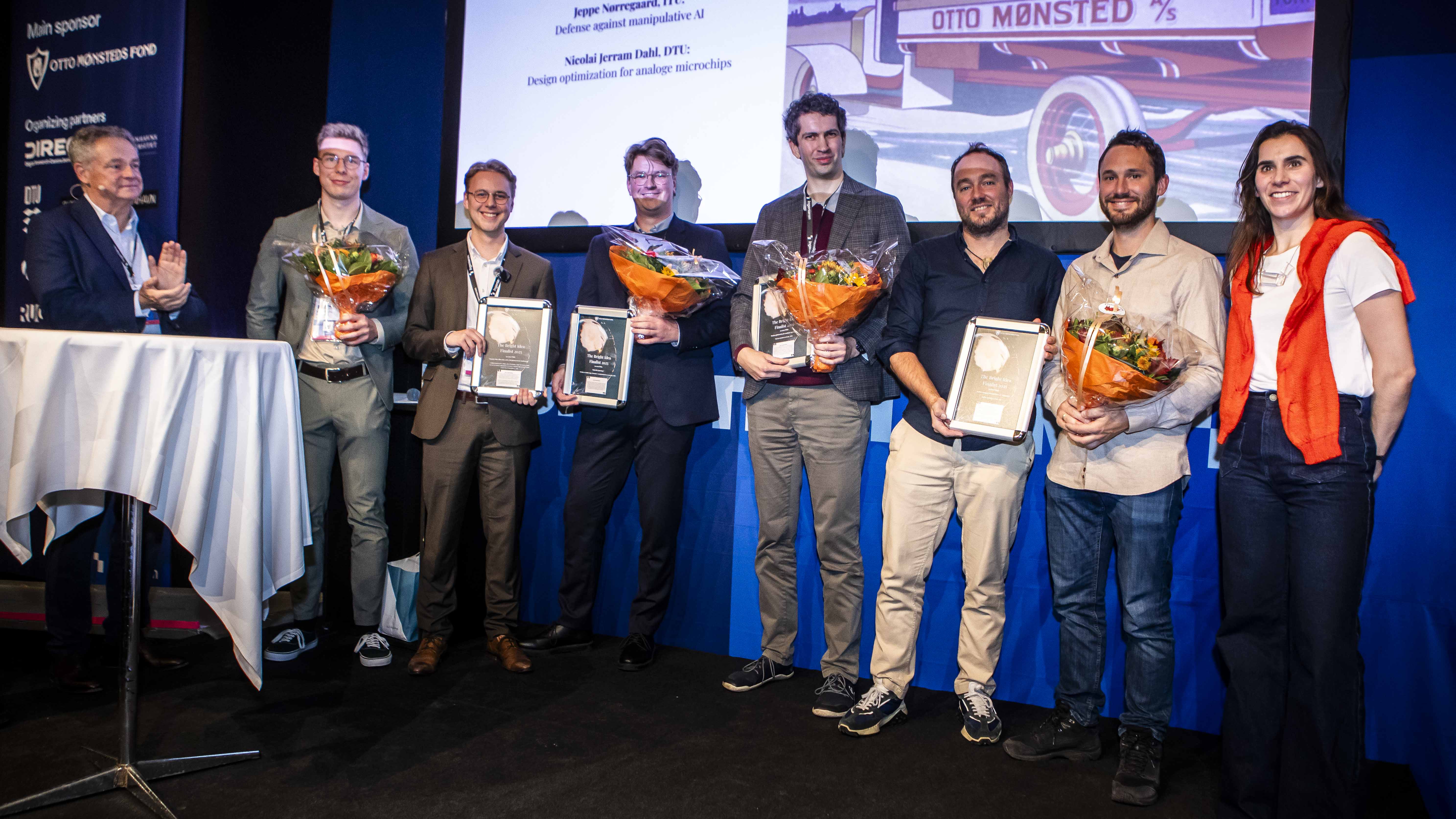 InReality team receiving finalist award from Otto Mønsteds Fond 2026