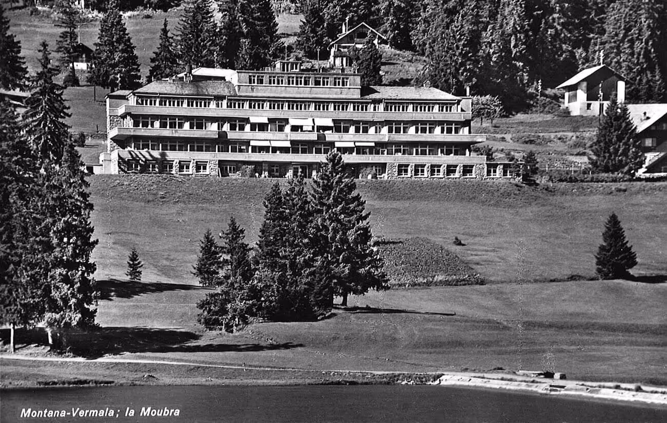 After decades as a medical facility, La Moubra is transformed into a hotel, welcoming guests to one of Switzerland’s most scenic mountain locations.
