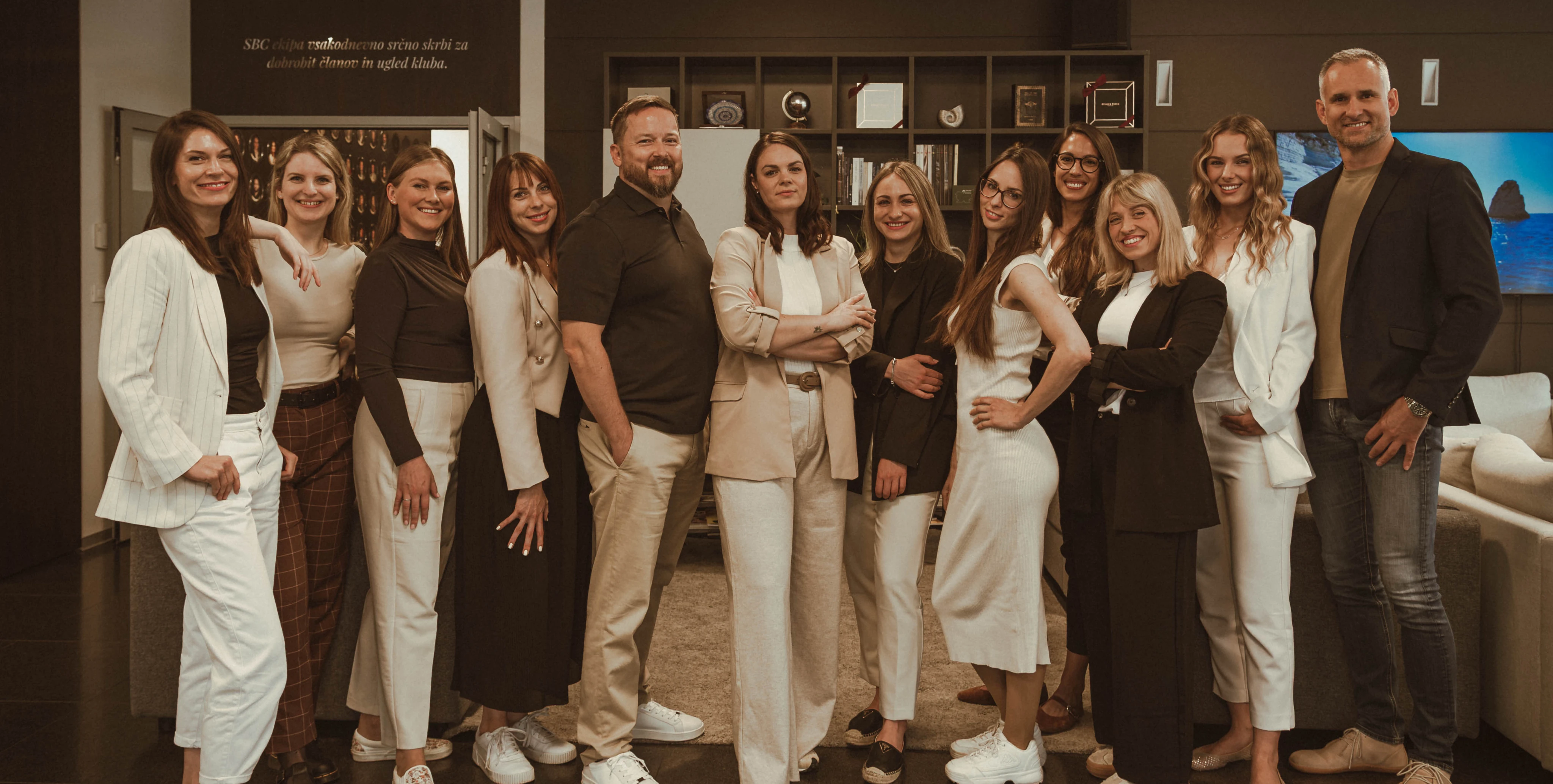 The team of FlatCircle is standing in one line, looking to the camera.