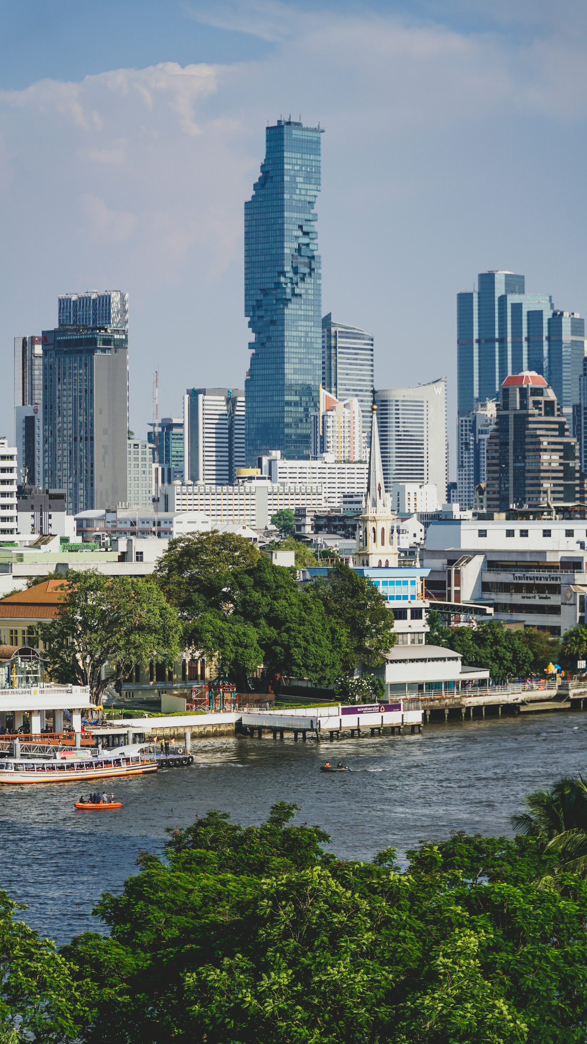 Reformed/evangelical theological institution located in Bangkok, Thailand.