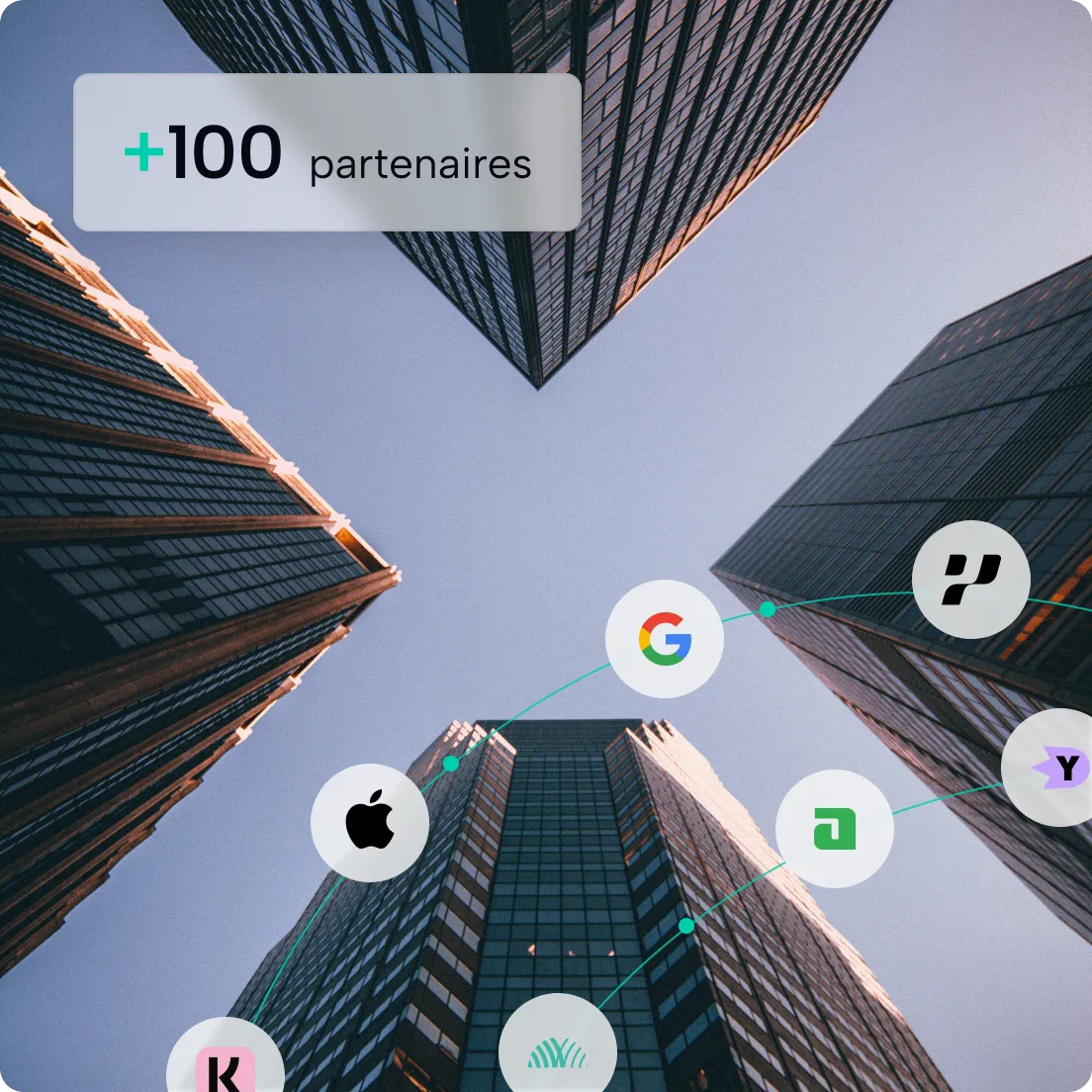 +100 partenaires avec logos de grandes entreprises entre des gratte-ciel vus du sol.