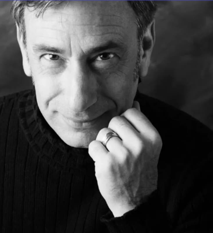 Professional portrait of Harold Geller, a leading investment loss and financial recovery lawyer in Ottawa, Ontario.