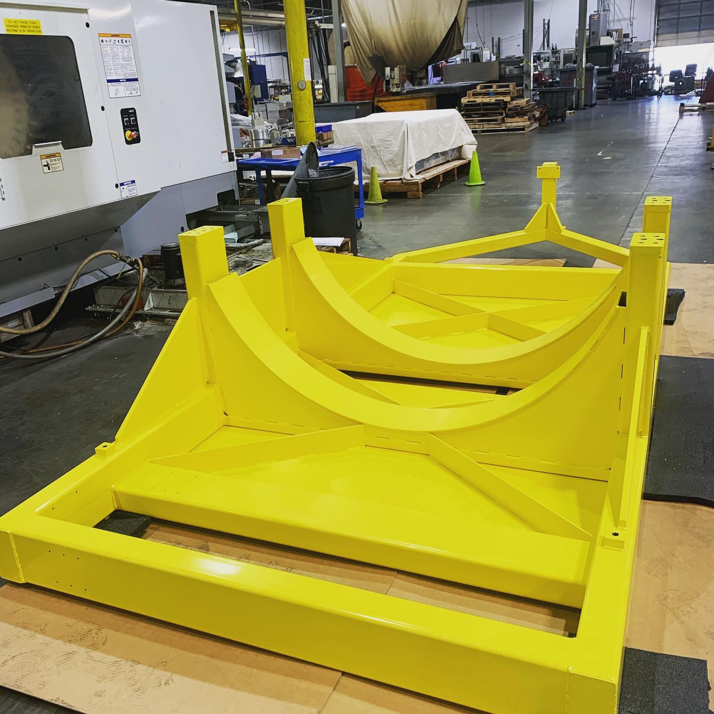 Oversized aluminum component on Viper bridge mill at IMT Precision