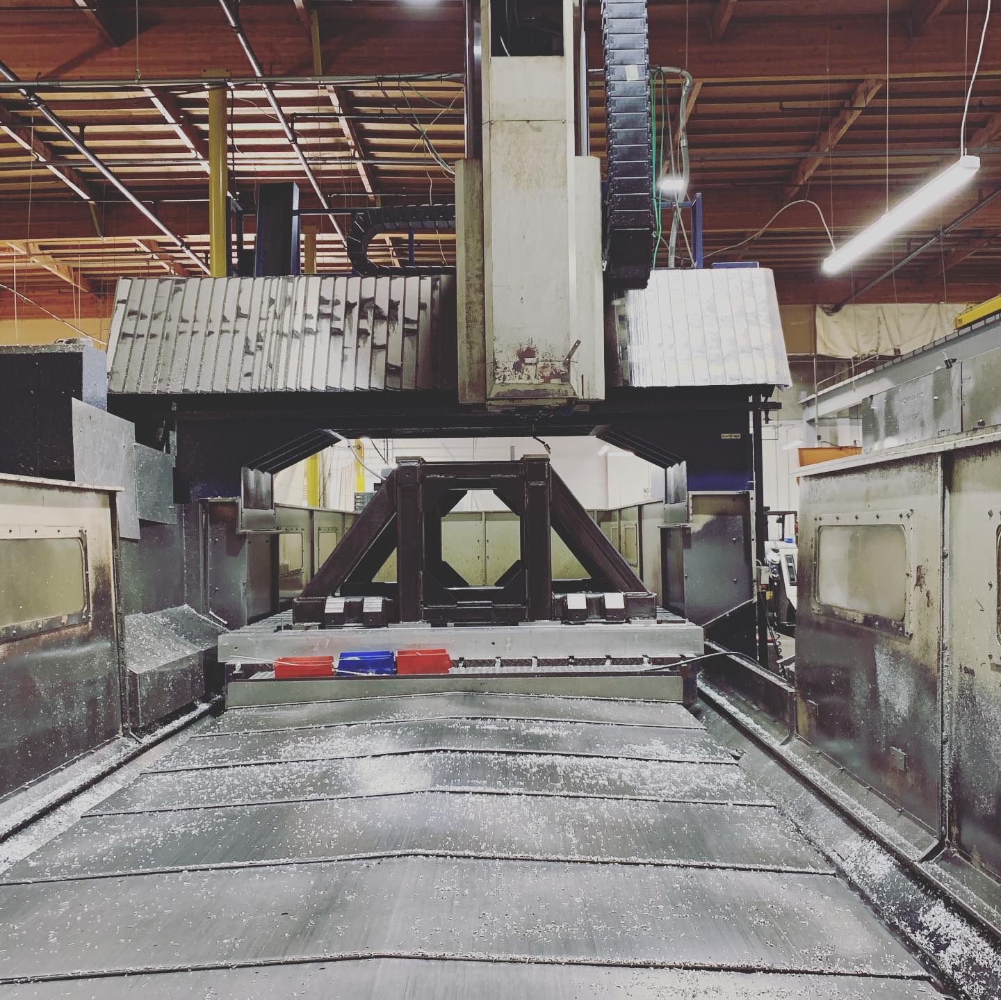 Large envelope horizontal boring operation on Toshiba BP-130 at IMT Precision
