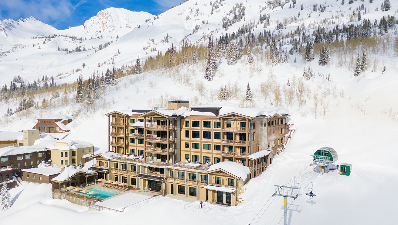 Snowman Lodge