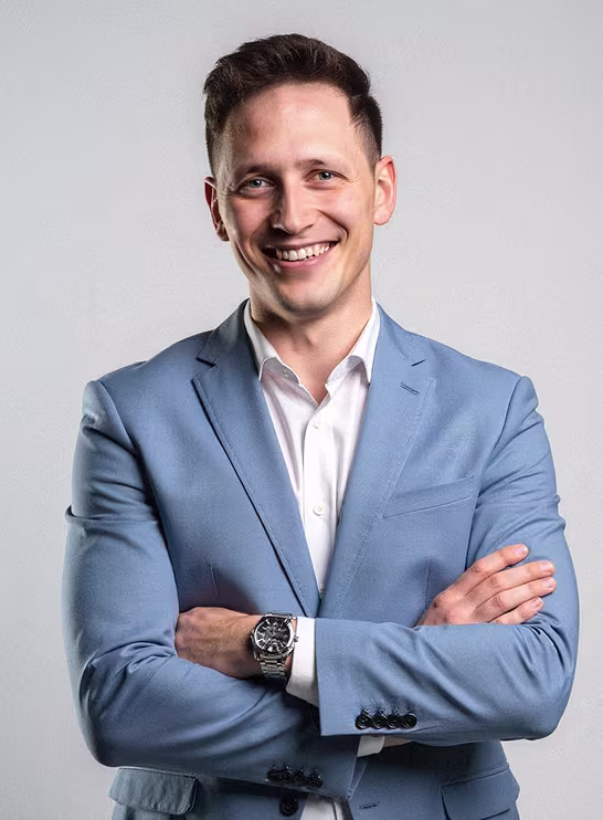 Thomas Bennett happy rental property client photo