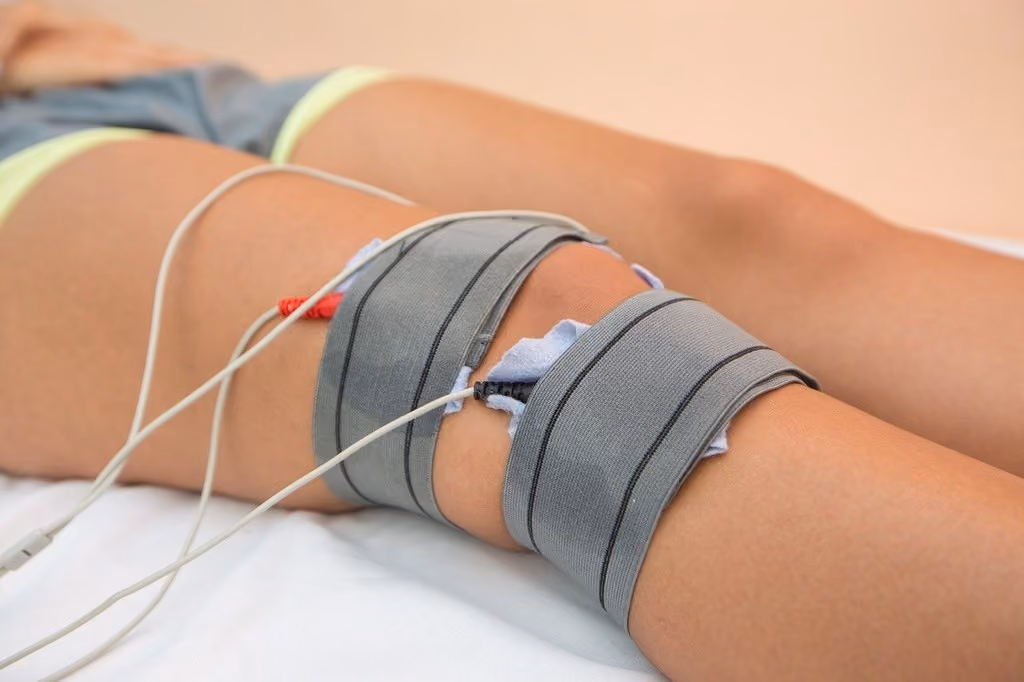 tratamento entorse joelho