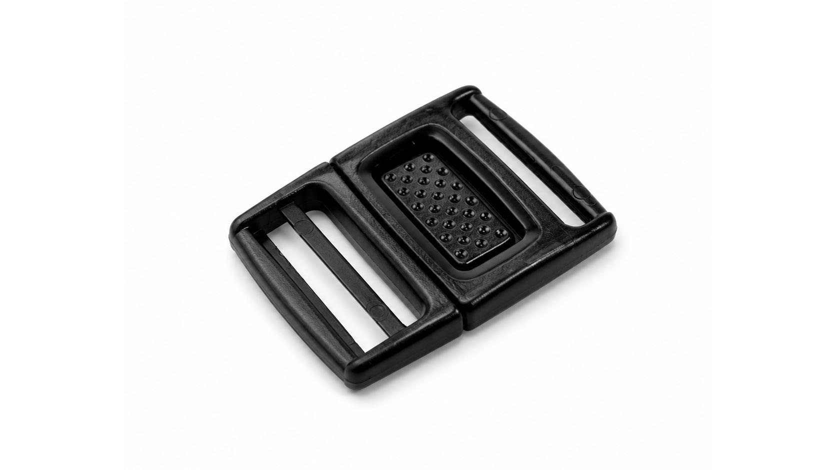 Center-release buckles