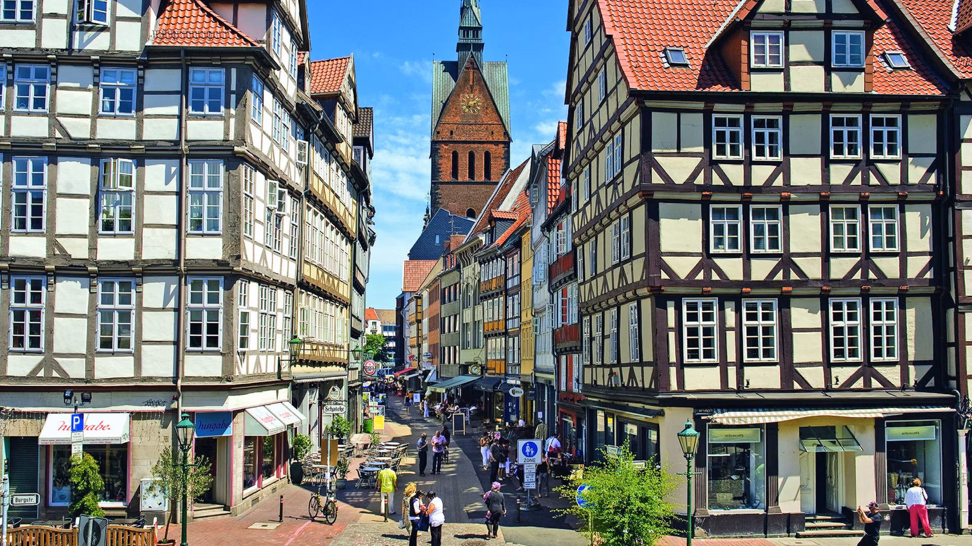 Stadtpanorama von Hannover für DGNB Beratung, Audit und nachhaltiges Bauen