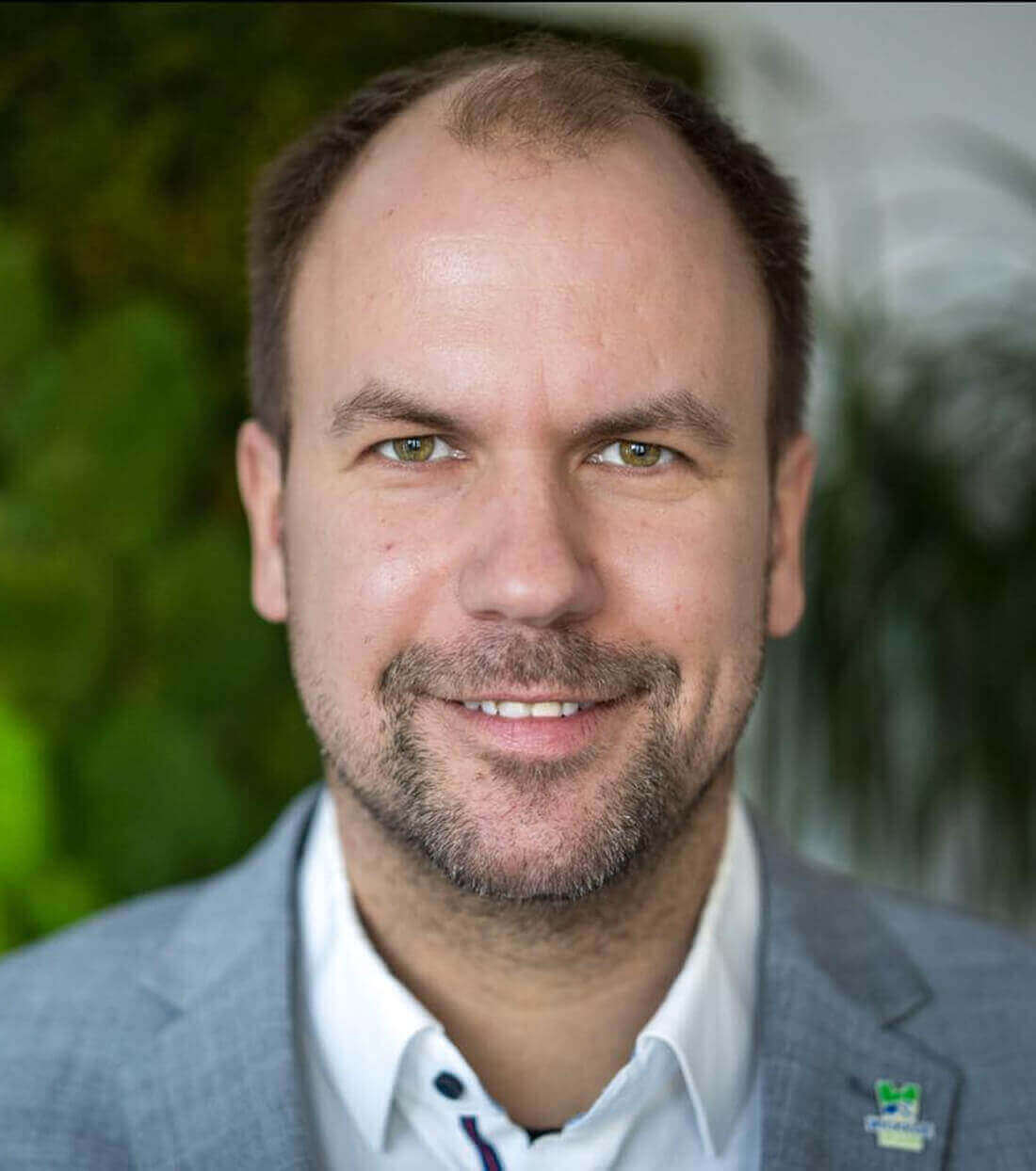 Alexander Heine, Bürgermeister der Gemeinde Wickede (Ruhr), unterstützt das Vape-Recycling-Projekt