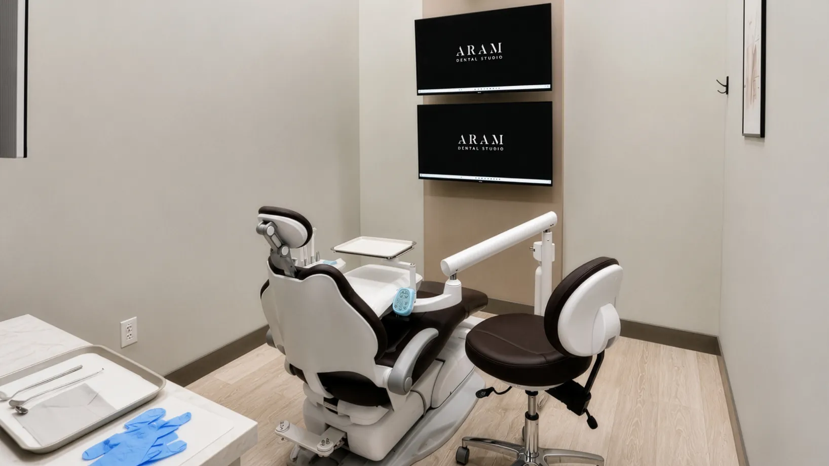 Aram Dental Studio office