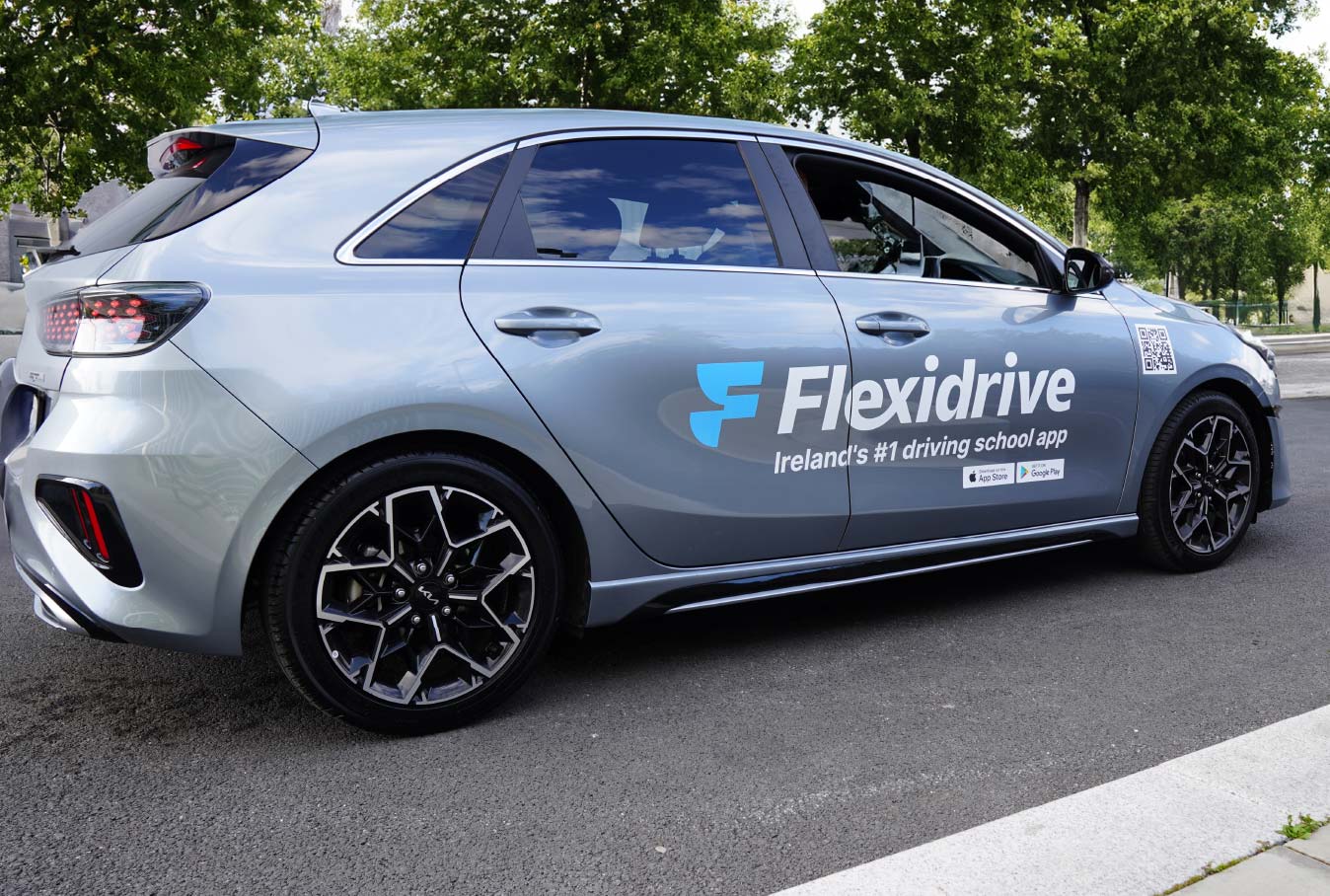 Flexidrive app on smartphone