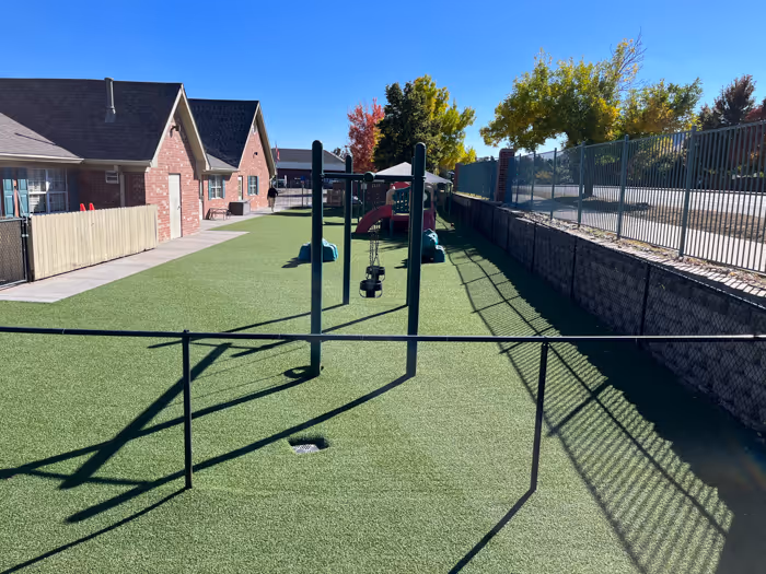 Parks and Playground Installation 83