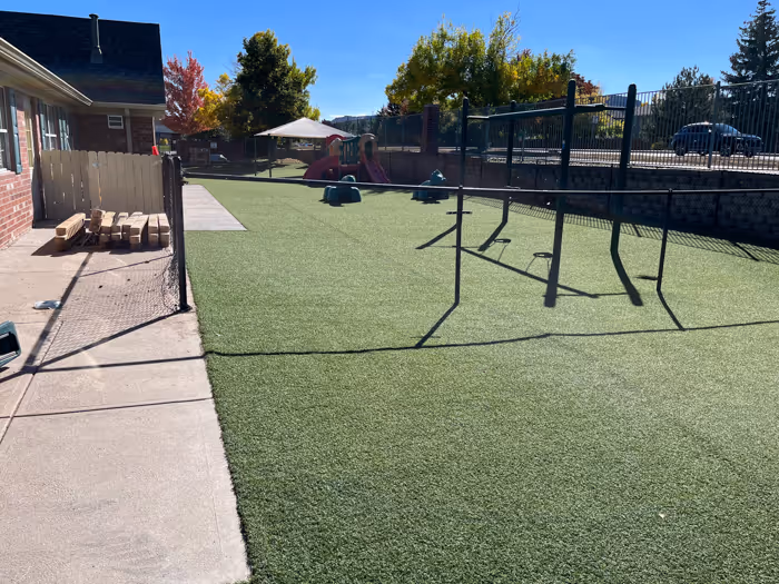 Parks and Playground Installation 84