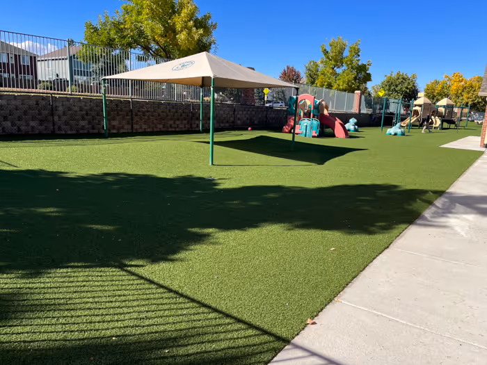 Parks and Playground Installation 95