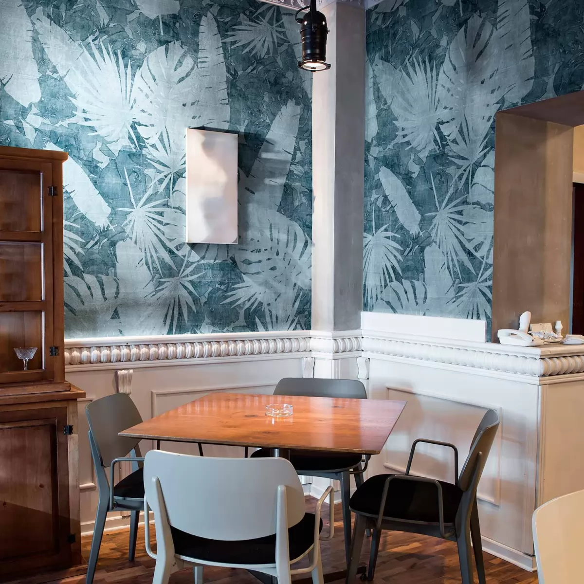View Back Home wallpaper design by Marco Fontana