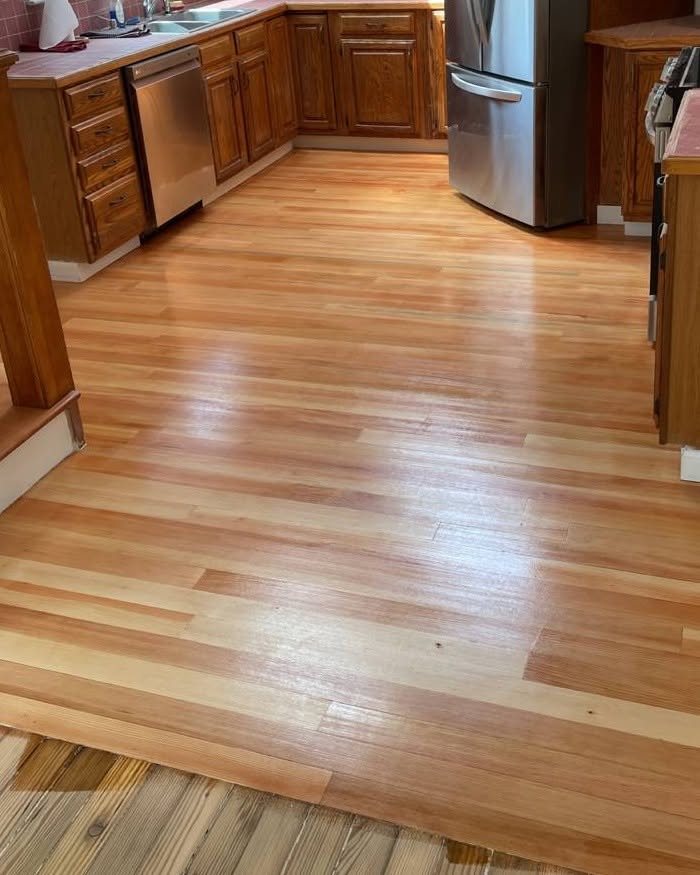 Honey Tone Floors Room to Room in Waterbury, Brazil Floors
