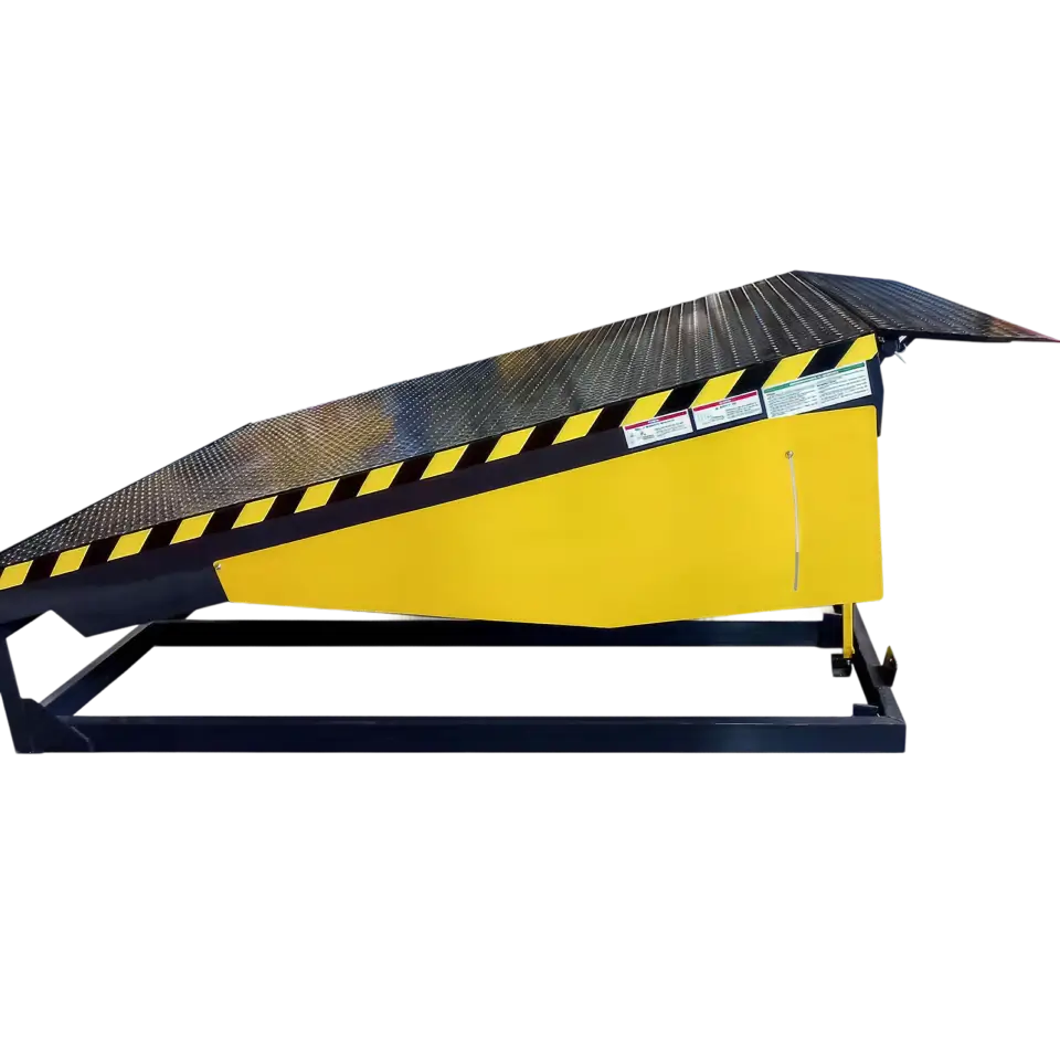Plataforma niveladora hidráulica LiftCargo para muelles de carga industriales en Panamá
