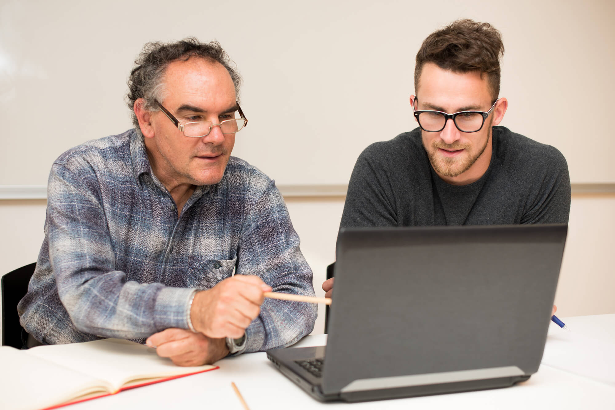 mentoring session between boss and employee