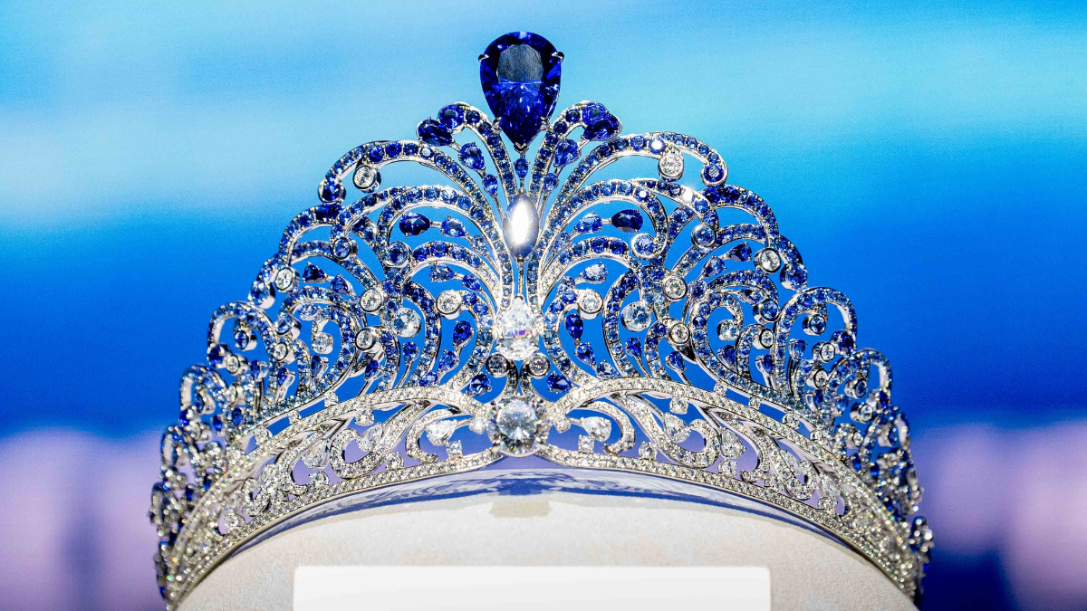 Force For Good crown