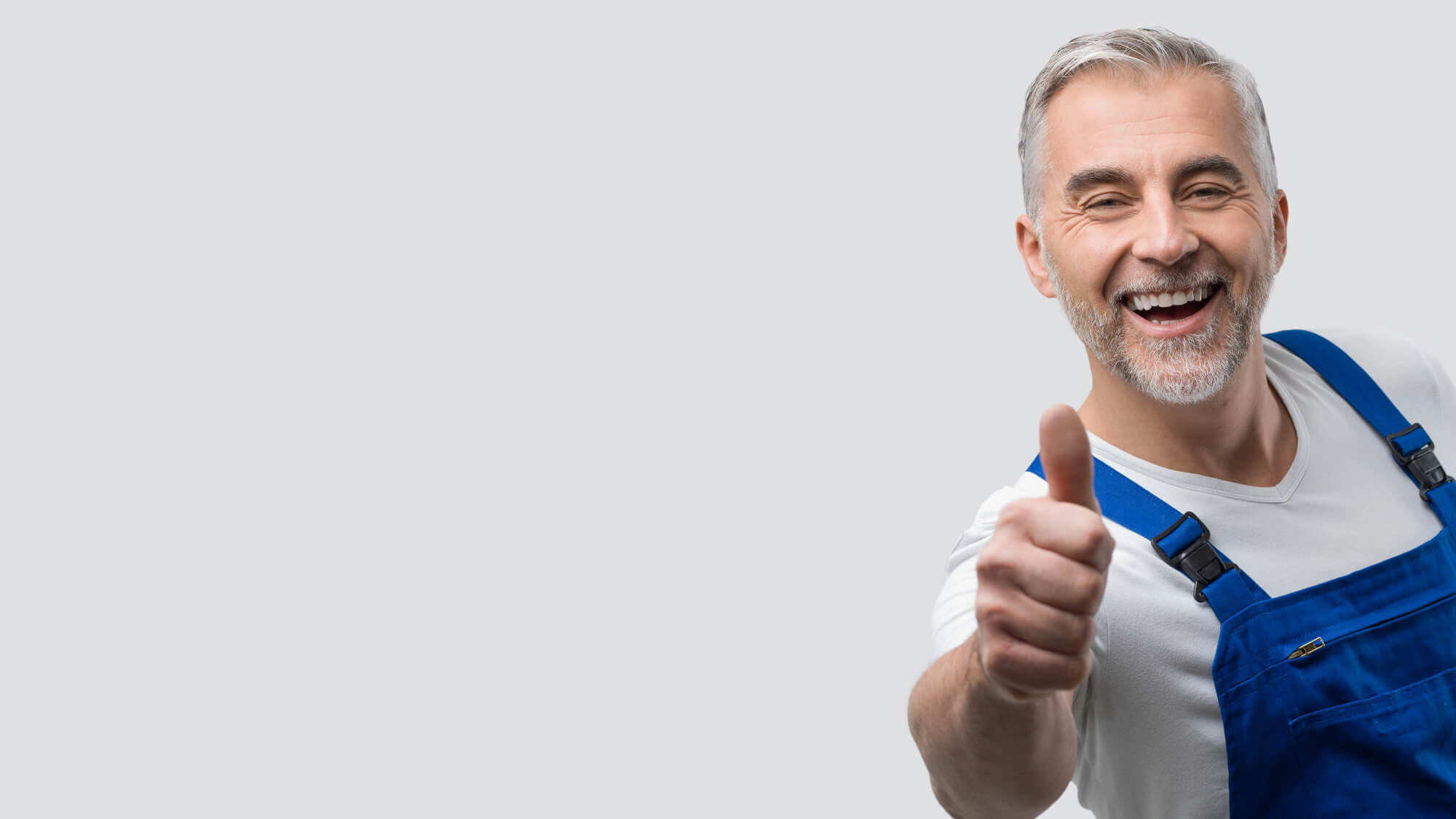 plumber giving a thumbs up