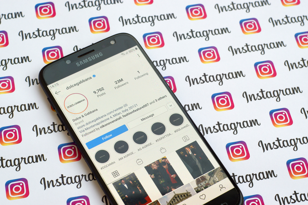 Instagram social commerce.