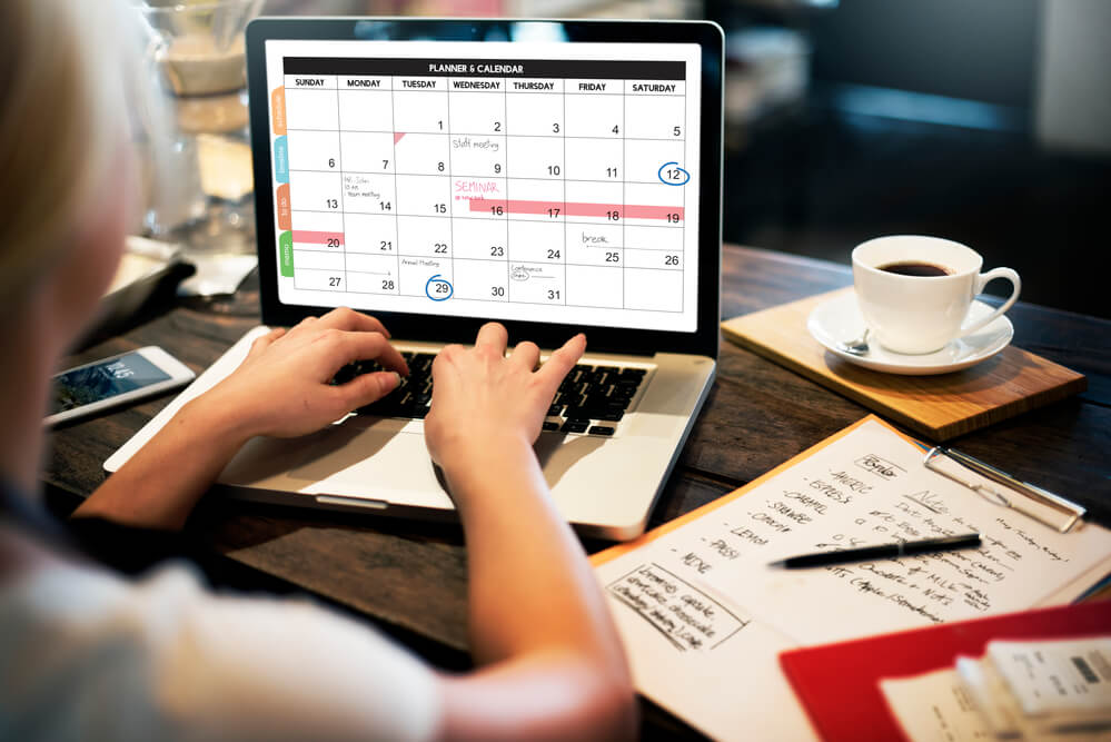 Scheduling and publishing posts.