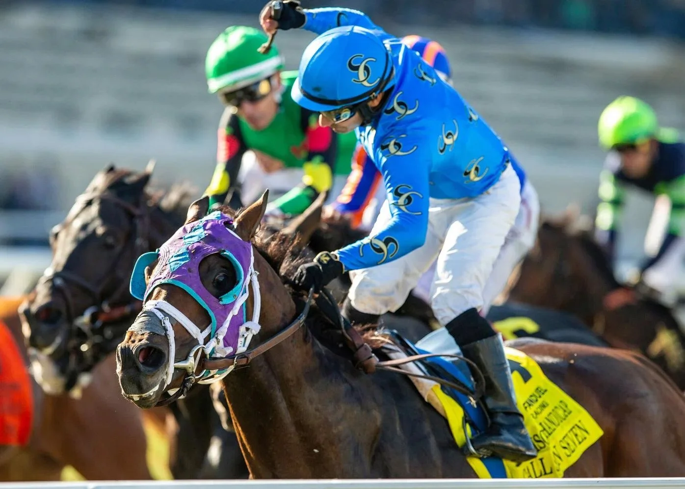 Call Sign Seven Skims Rail to Upset Seabiscuit at 68-1