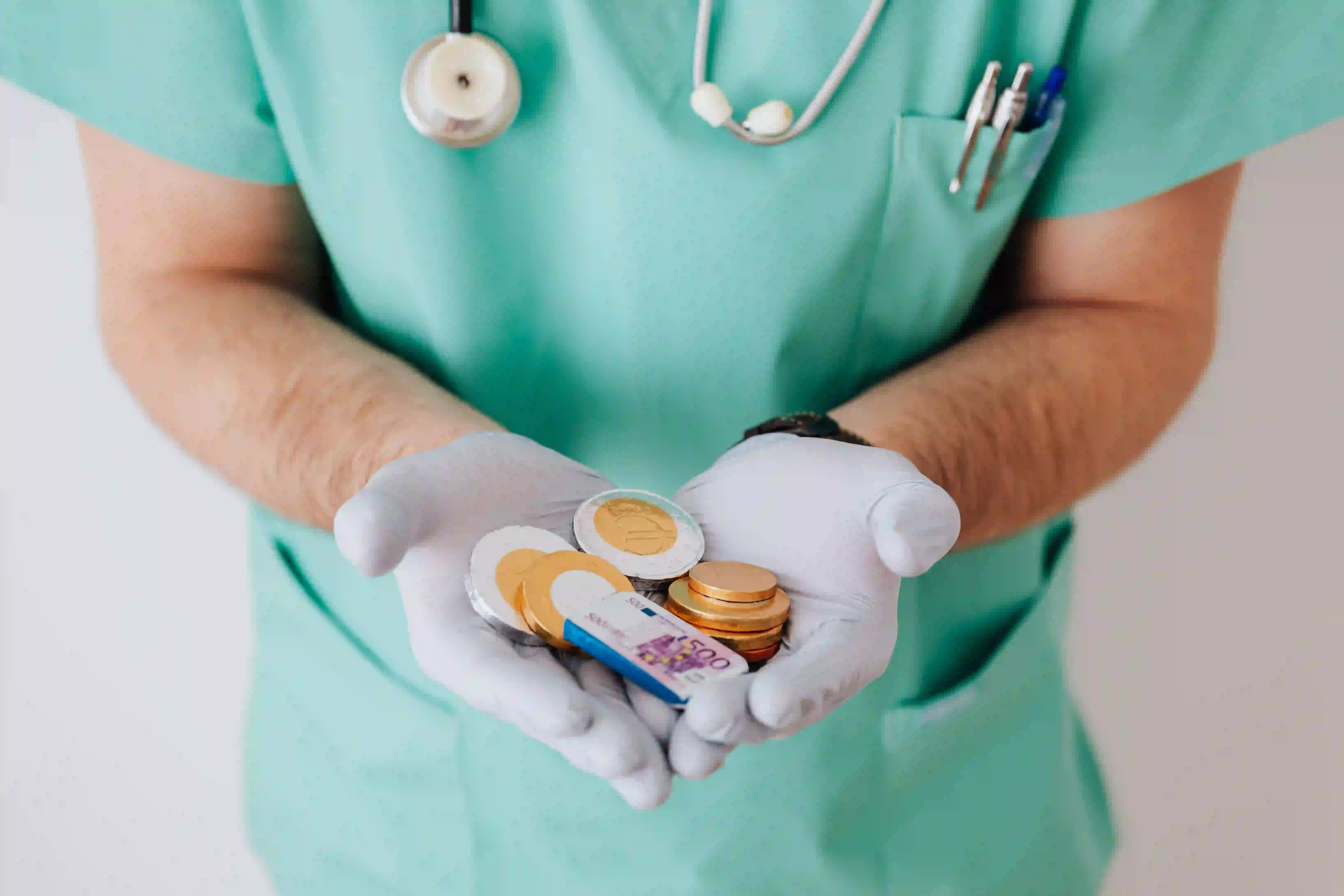 Healthcare marketing costs and budget planning