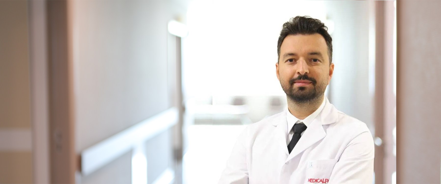Surgeon Dr. Zafer Gezginadam