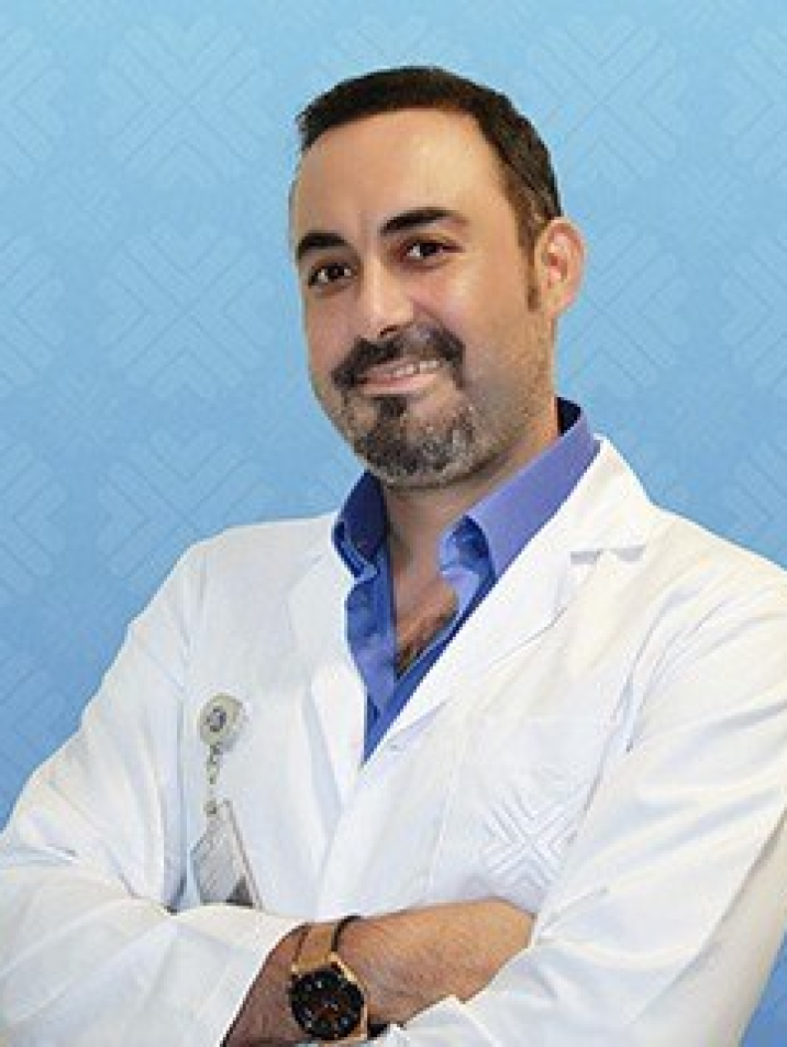Uzm.Dr. MELİH AKAN