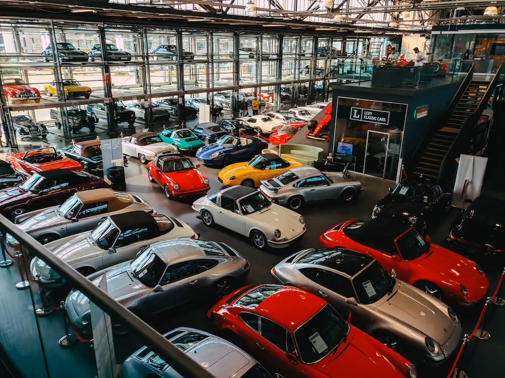 Car dealerships are still alive in the automotive sector