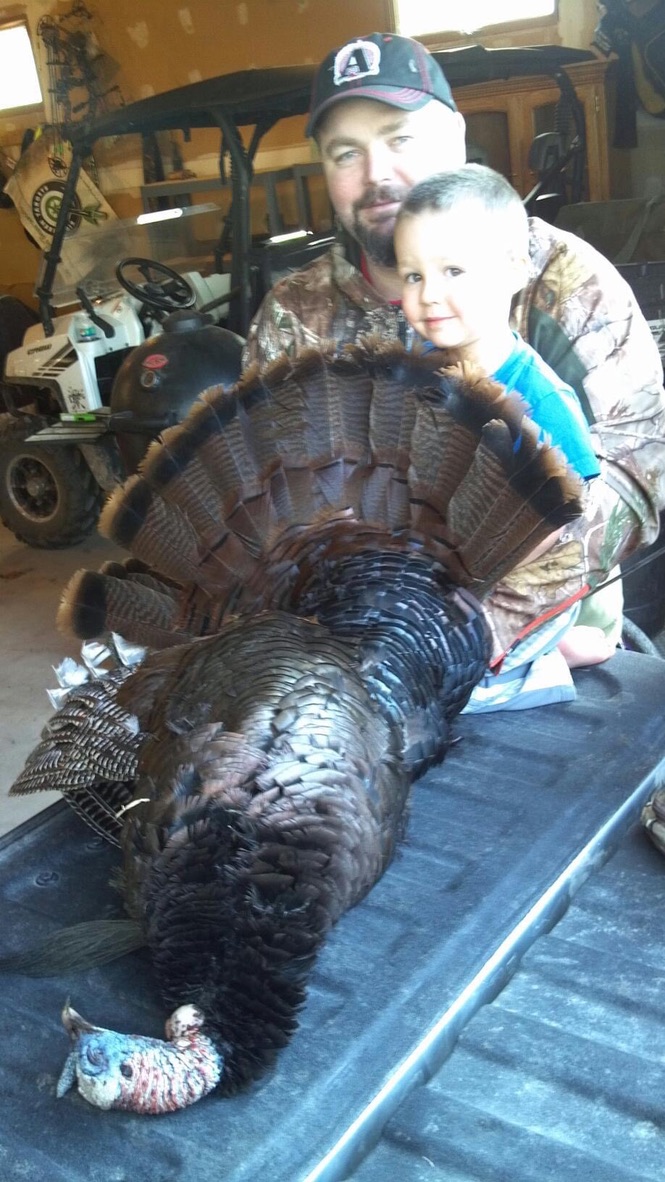 Little Roman and his turkey fan