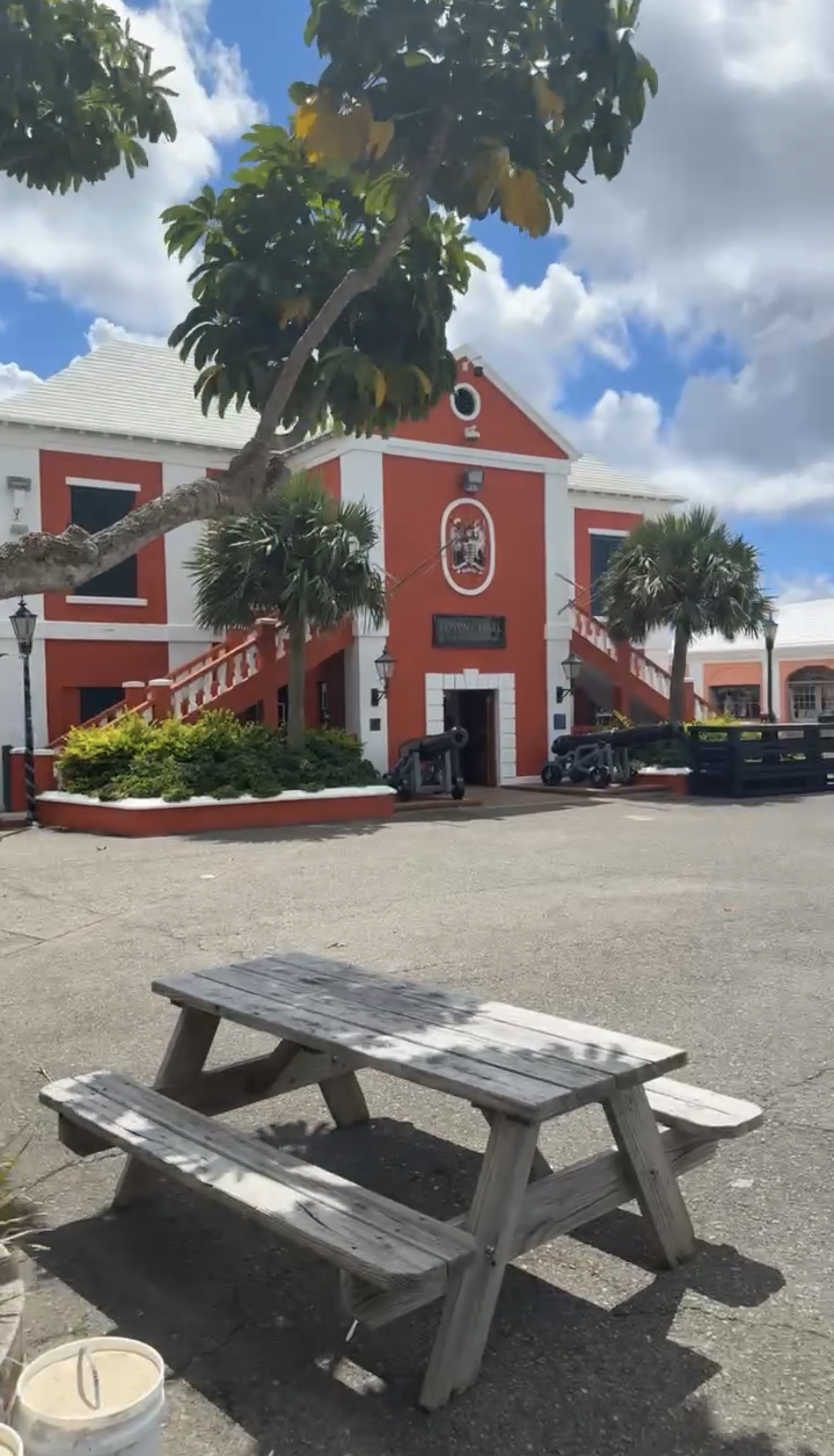 Colourful Bermuda buildings