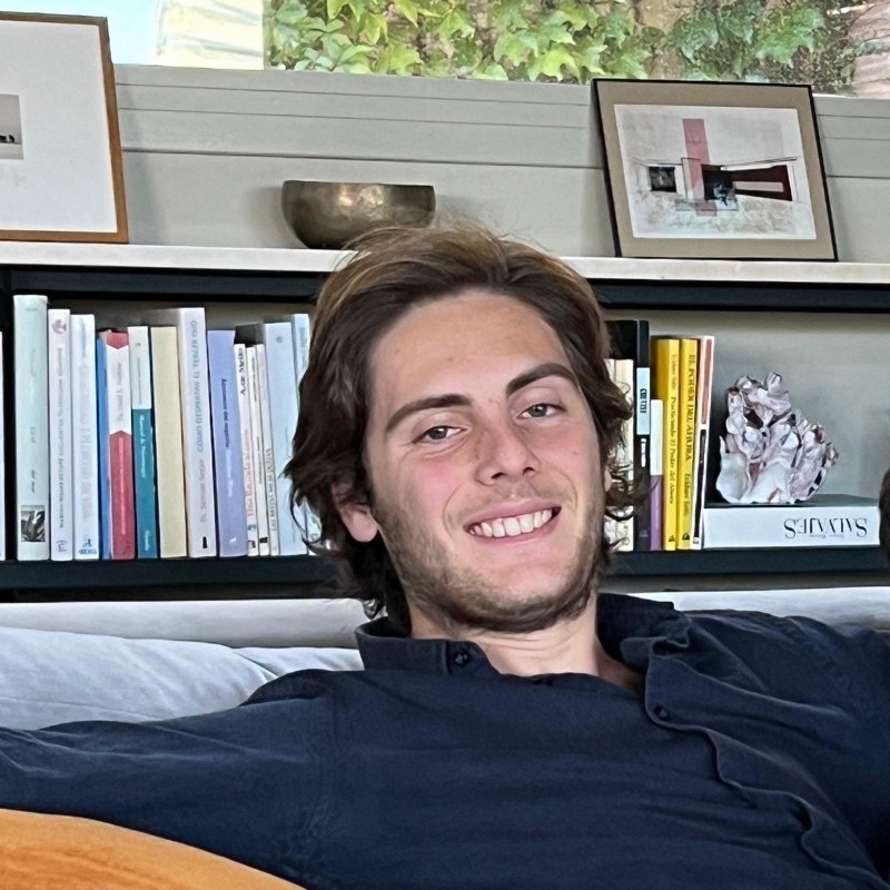 Gonzalo Comella