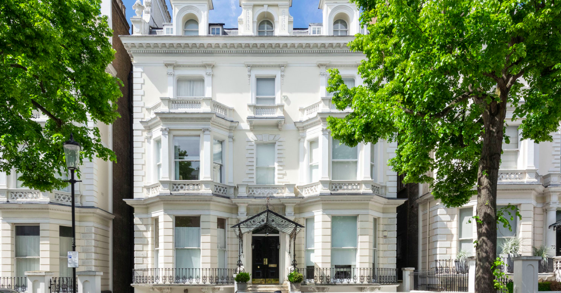 Listed Building Consent and planning documentation for a residential project in Holland Park, Notting Hill