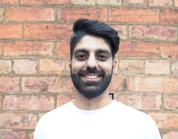 Kash, golf physiotherapist at Evolution Golf Academy near Derby