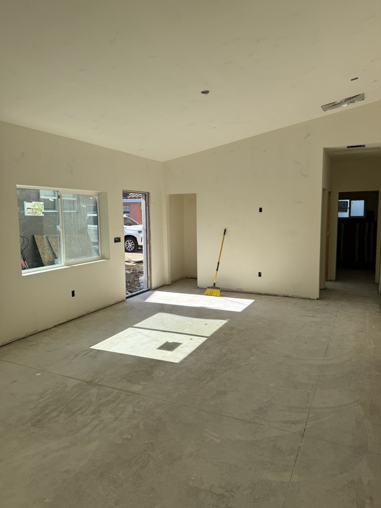 Finished drywall walls and vaulted ceiling in a Templeton new build