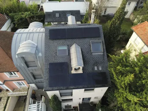 Calepinage des modules sur les deux versants de la couverture en ardoise à Saint-Maur-des-Fossés (94100)