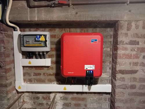 Installation photovoltaïque de 3 kWc sur toiture en tuiles plates à Maisons-Laffitte (78600)