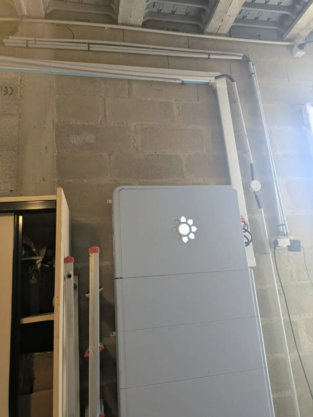 Batterie Beem de 13,4 kWh de la solution All-in-One, à Dourdan (91)